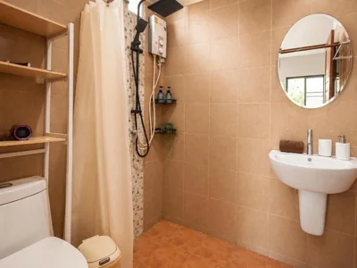 Casa Eden - Double King Bed - Peaceful Garden Retreat - 4K SmartTV – Foto’s 8